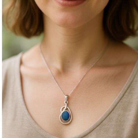 pendentif-opale-bleu-en-pierre-naturelle-argent-rhodie-elegance
