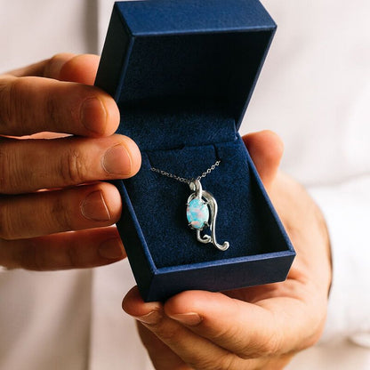 Pendentif-femme-pierre-precieuse-magnifique