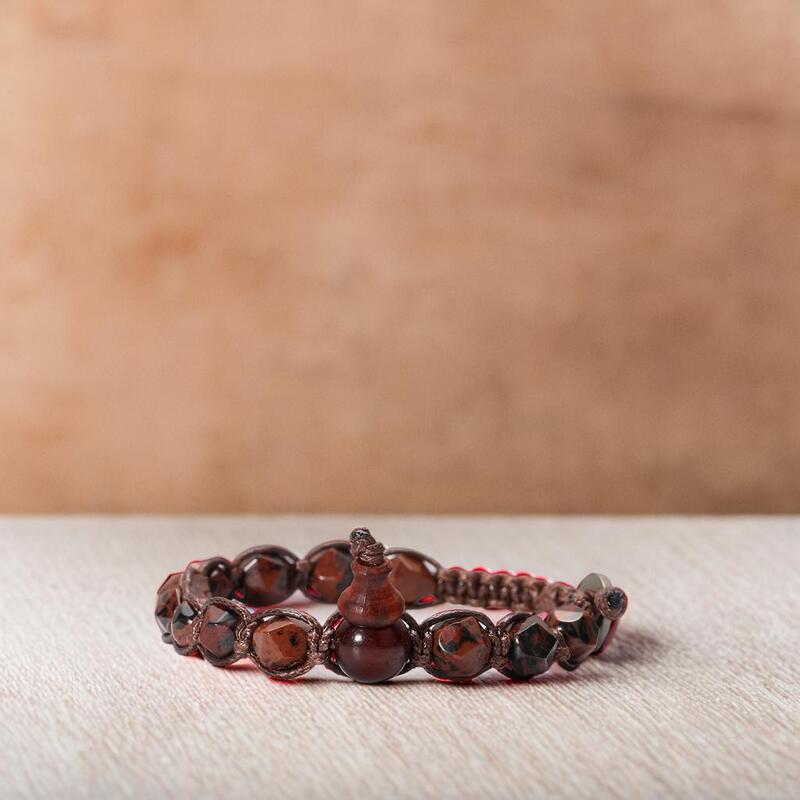 bracelet-bouddhiste-obsidienne-acajou-meditation