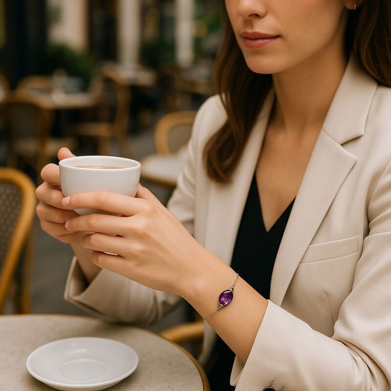 bracelet-en-amethyste-ovale-en-argent-rhodie-925-elegance-intemporelle-brillance