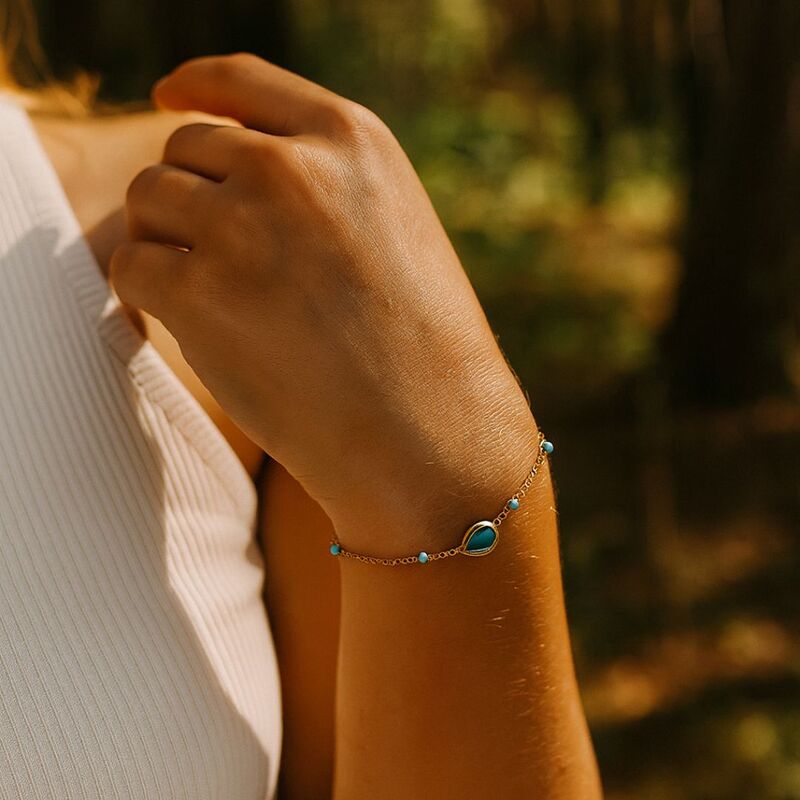 bracelet-en-pierres-naturelles-argent-dore