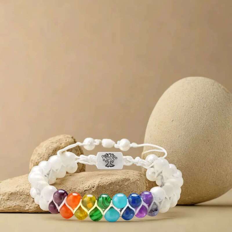 bracelet-femme-en-perle-howlite-blanche-desing-raffine