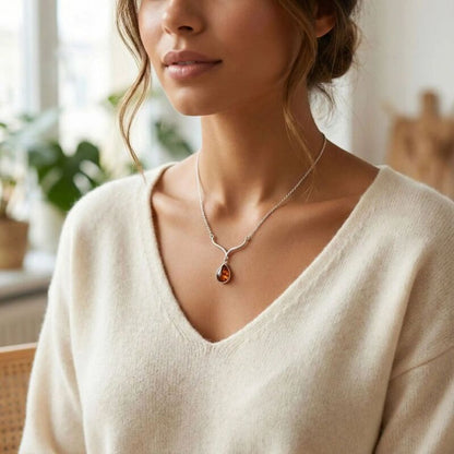 collier argent ambre cognac pendentif ambre argent rhodie