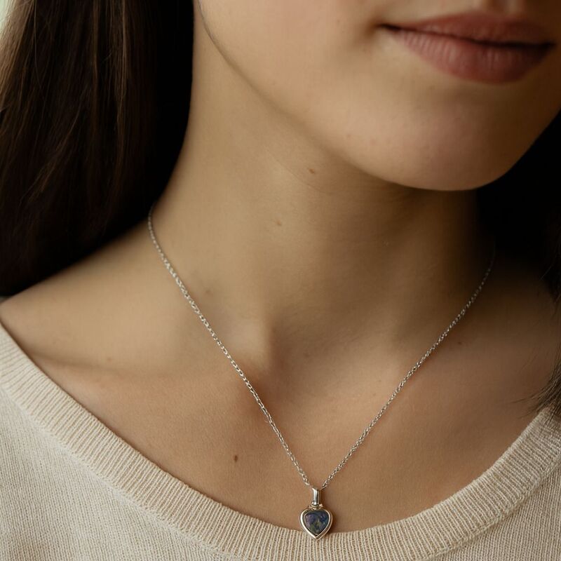 pendentif-opale-bleue-cobalt-feminin